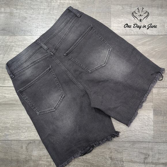 Rewash Juniors Super High Rise 90s Boyfriend Shorts Size 5 - Picture 7 of 7